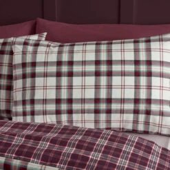 Catherine Lansfield Kelso Check Burgundy Kingsize Duvet Set -Housing Units Furniture Store 03e69f19103b06e27e7ebc9b7c0061c3