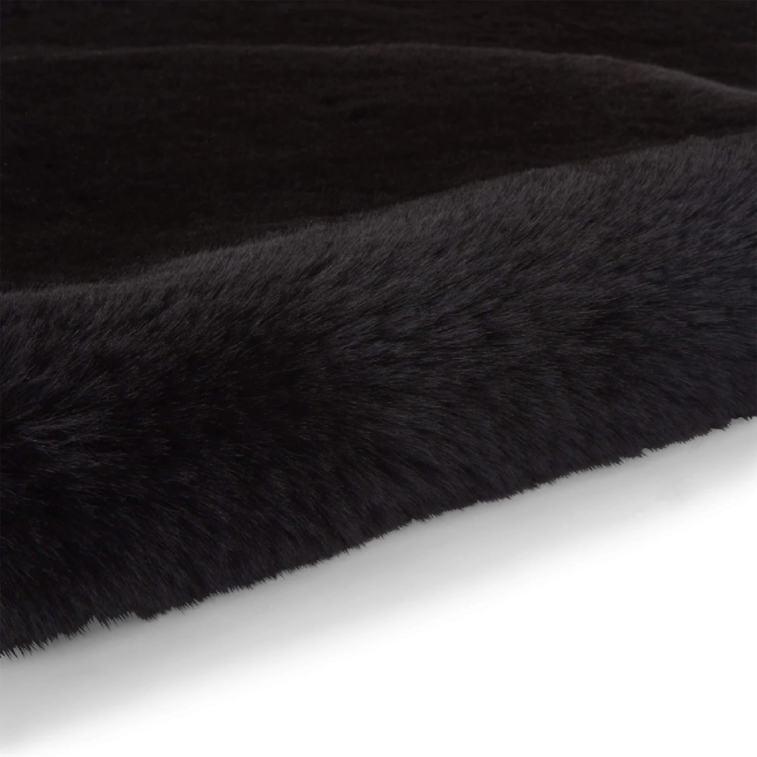 Super Teddy Black Single Sheepskin Rug 7 Super Teddy Black Single Sheepskin Rug - Image 7