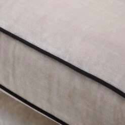 Duresta Coco Flatiron Pearl Fabric Grand Split Sofa -Housing Units Furniture Store 2f79617fccafd0337f14538eac6f90d6