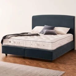 Vispring Herald Superb 135cm Double Mattress