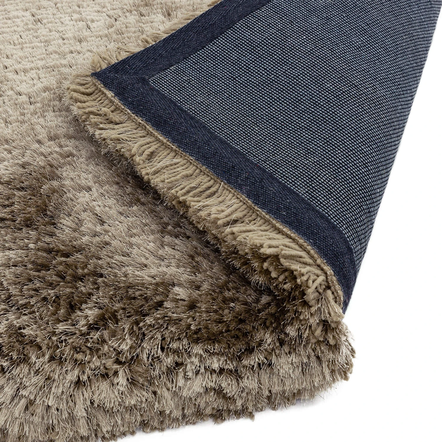 Plush Shaggy Taupe 200cm X 300cm Rug 4 Plush Shaggy Taupe 200cm X 300cm Rug - Image 4
