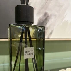 Sences Florist Extra Large 2200ml Reed Diffuser -Housing Units Furniture Store 4395f42d73ffe72982e72b0b22acdf4d