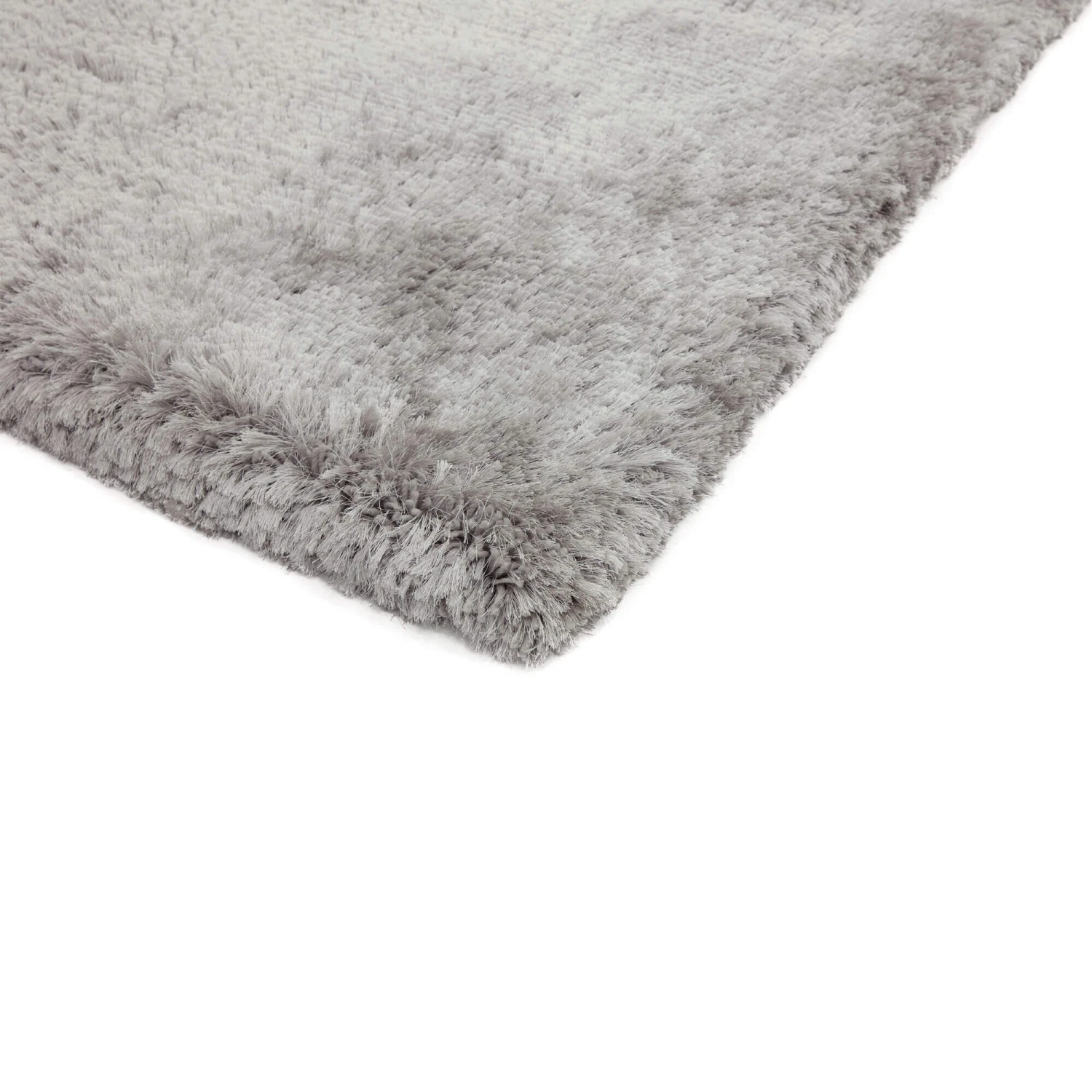 Plush Shaggy Silver 160cm X 230cm Rug 4 Plush Shaggy Silver 160cm X 230cm Rug - Image 4