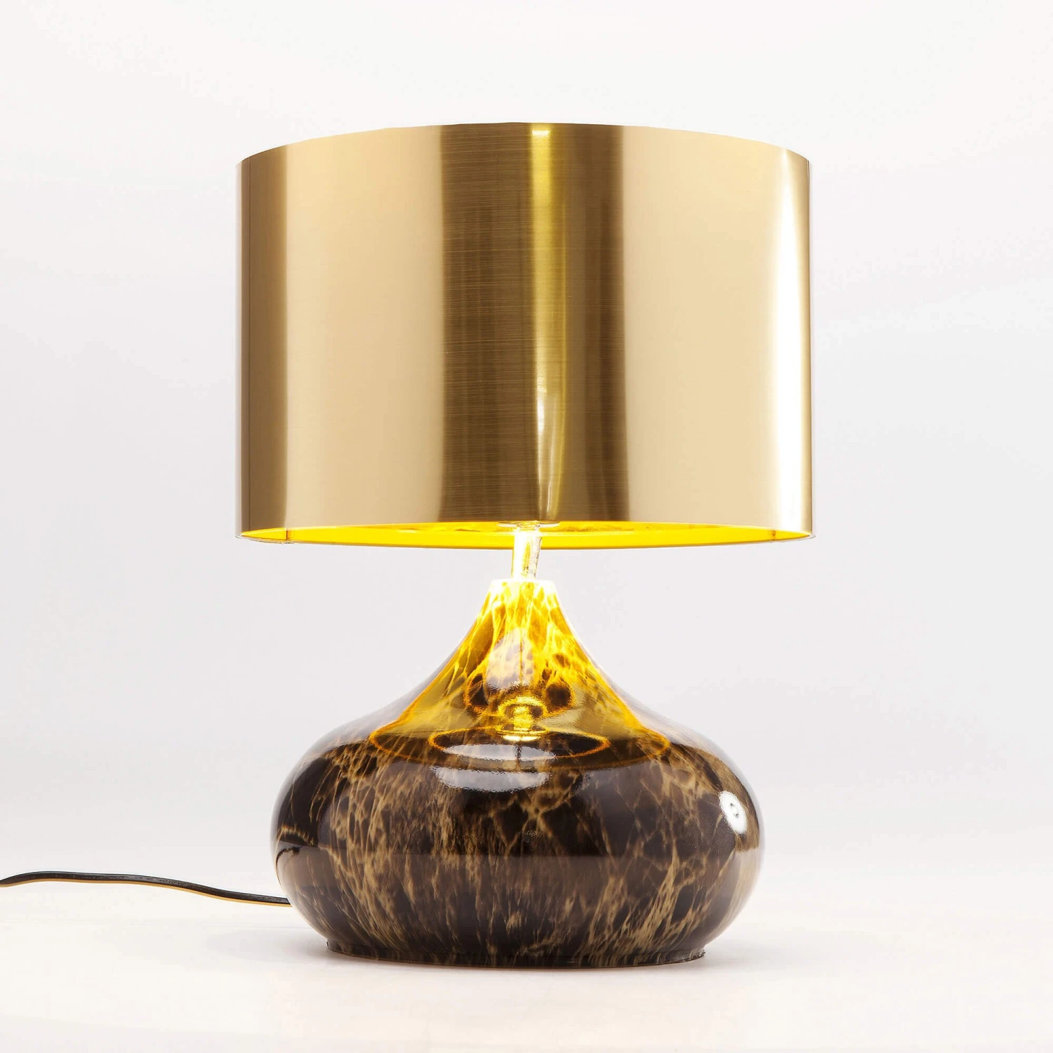 Mamo Deluxe Gold Table Lamp With Gold Shade 3 Mamo Deluxe Gold Table Lamp With Gold Shade - Image 3