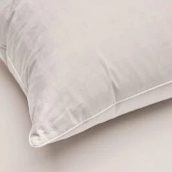 Vispring English Duck Down And Feather Pillow Collection 7 Vispring English Duck Down And Feather Pillow Collection -Housing Units Furniture Store 6038a365c8c338e74e402eebe575ca0c
