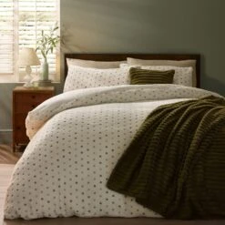 Catherine Lansfield Cosy Spot Cream Double Duvet Set -Housing Units Furniture Store 61678214040a752e41cc3f64112dcbe7