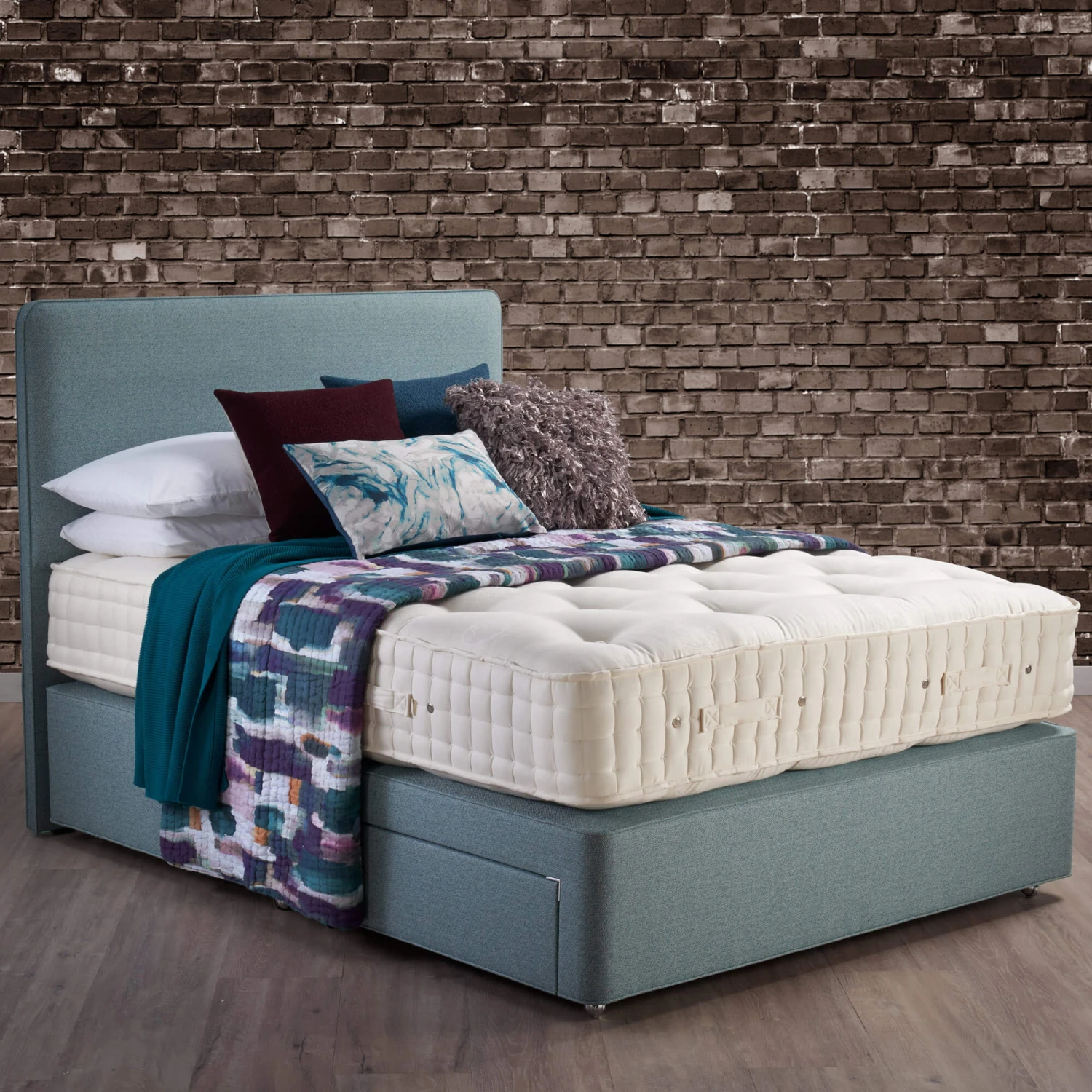 Hypnos Diamond Luxury 180cm Superking Mattress 1 Hypnos Diamond Luxury 180cm Superking Mattress