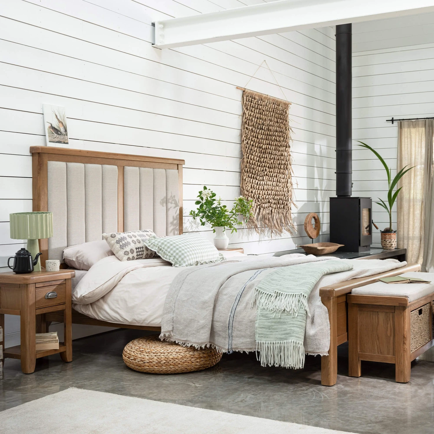 Trafalgar 135cm Double Upholstered Bed 1 Trafalgar 135cm Double Upholstered Bed