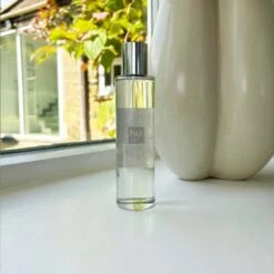 HU Velvet Rose & Oud 110ml Room Spray