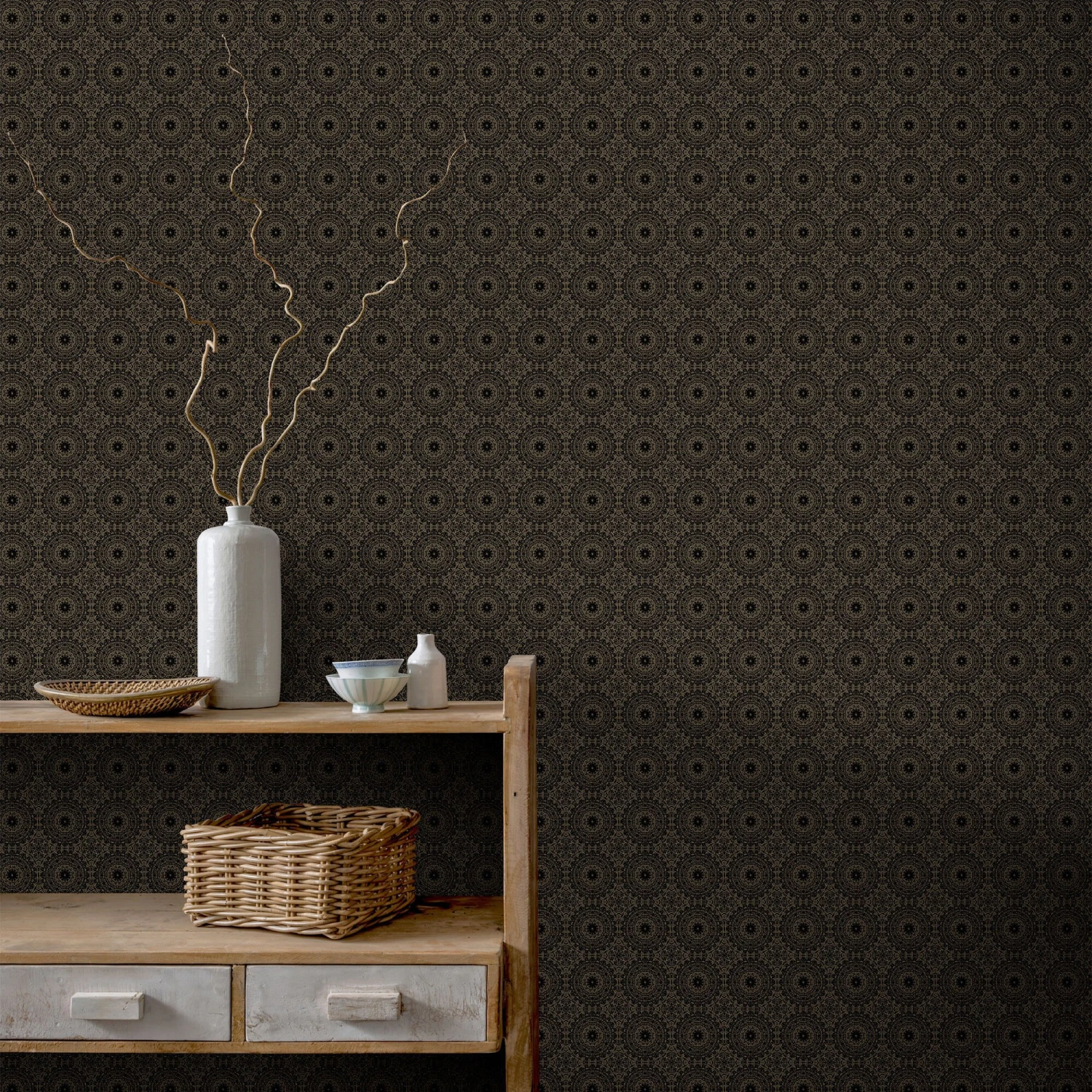 Symmetrical Chic Black & Gold Wallpaper 4 Symmetrical Chic Black & Gold Wallpaper - Image 4