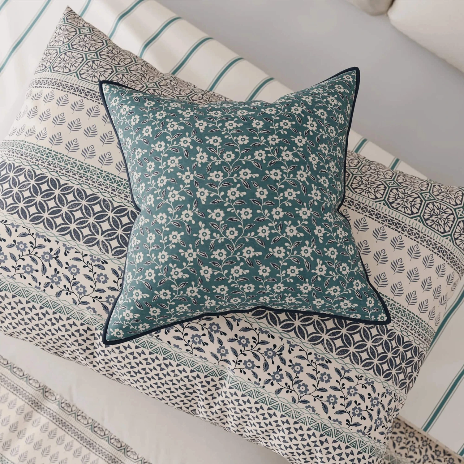 Bedeck Of Belfast Folk Ditsy Blue Cushion 1 Bedeck Of Belfast Folk Ditsy Blue Cushion