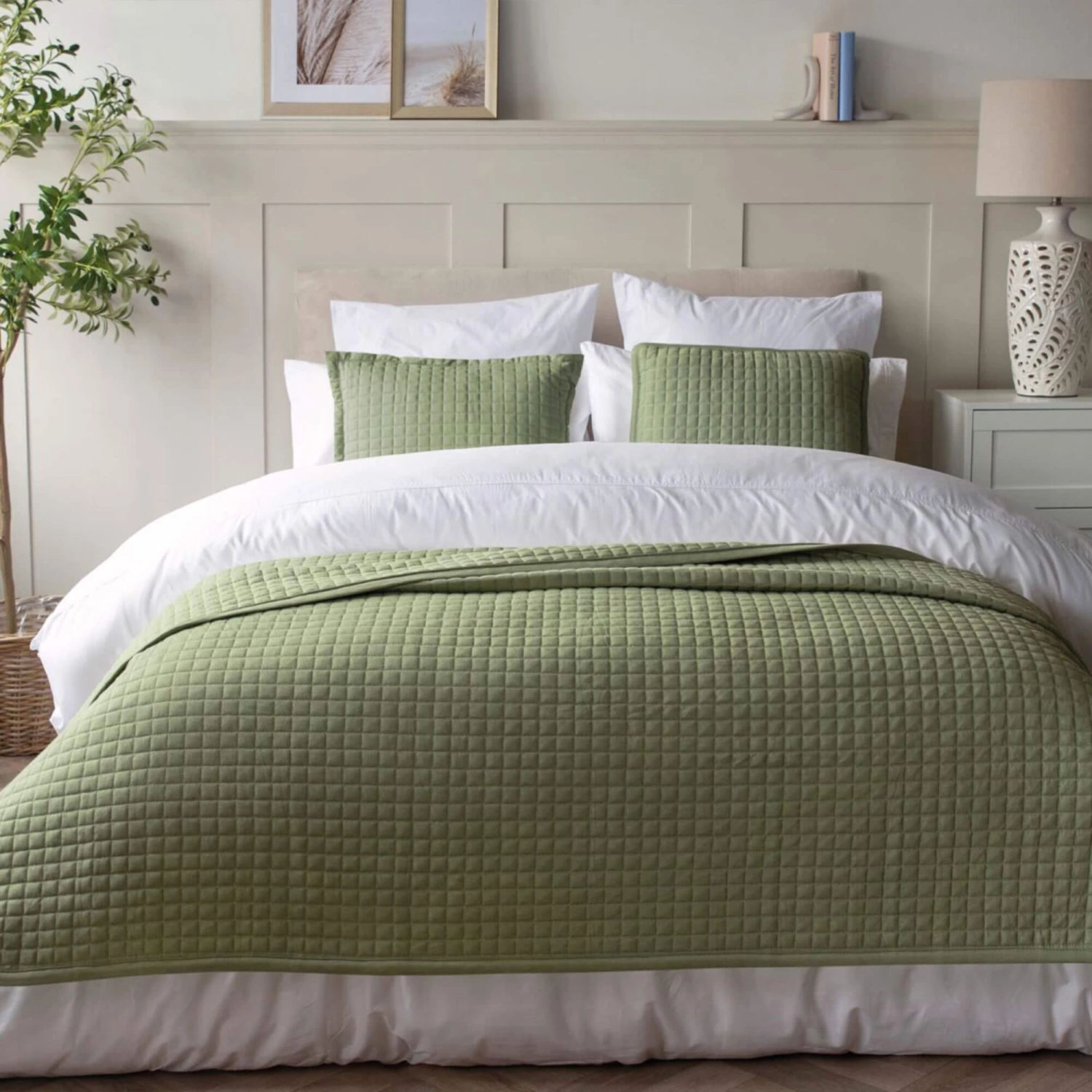 Belledorm Crompton Sage Quilted Throw 1 Belledorm Crompton Sage Quilted Throw