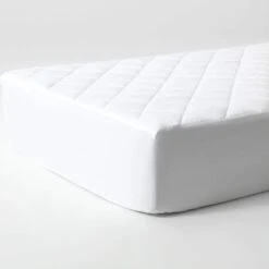 The Fine Bedding Company Superking Anti Allergy Mattress Protector