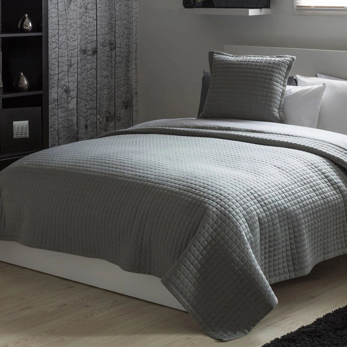 Belledorm Crompton Grey Quilted Throw 1 Belledorm Crompton Grey Quilted Throw