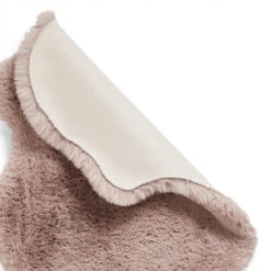 Super Teddy Rose Single Sheepskin Rug -Housing Units Furniture Store e7dde37b8bd3b8ed91bc89a48c134221 1