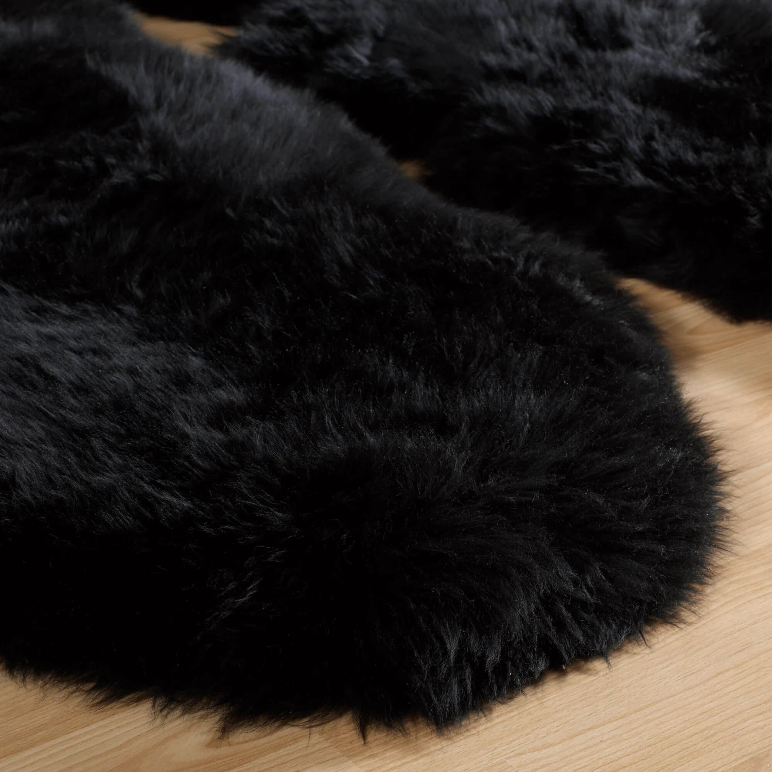 Sheepskin Black Double Rug 2 Sheepskin Black Double Rug - Image 2